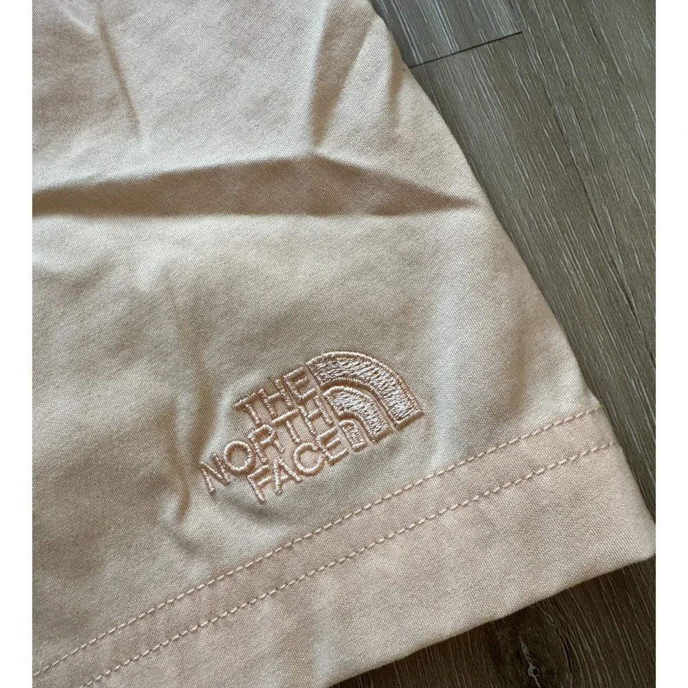 The North Face Men's Pull On Shorts Stretch Waist Peach Embroidered Logo‎ XXL
